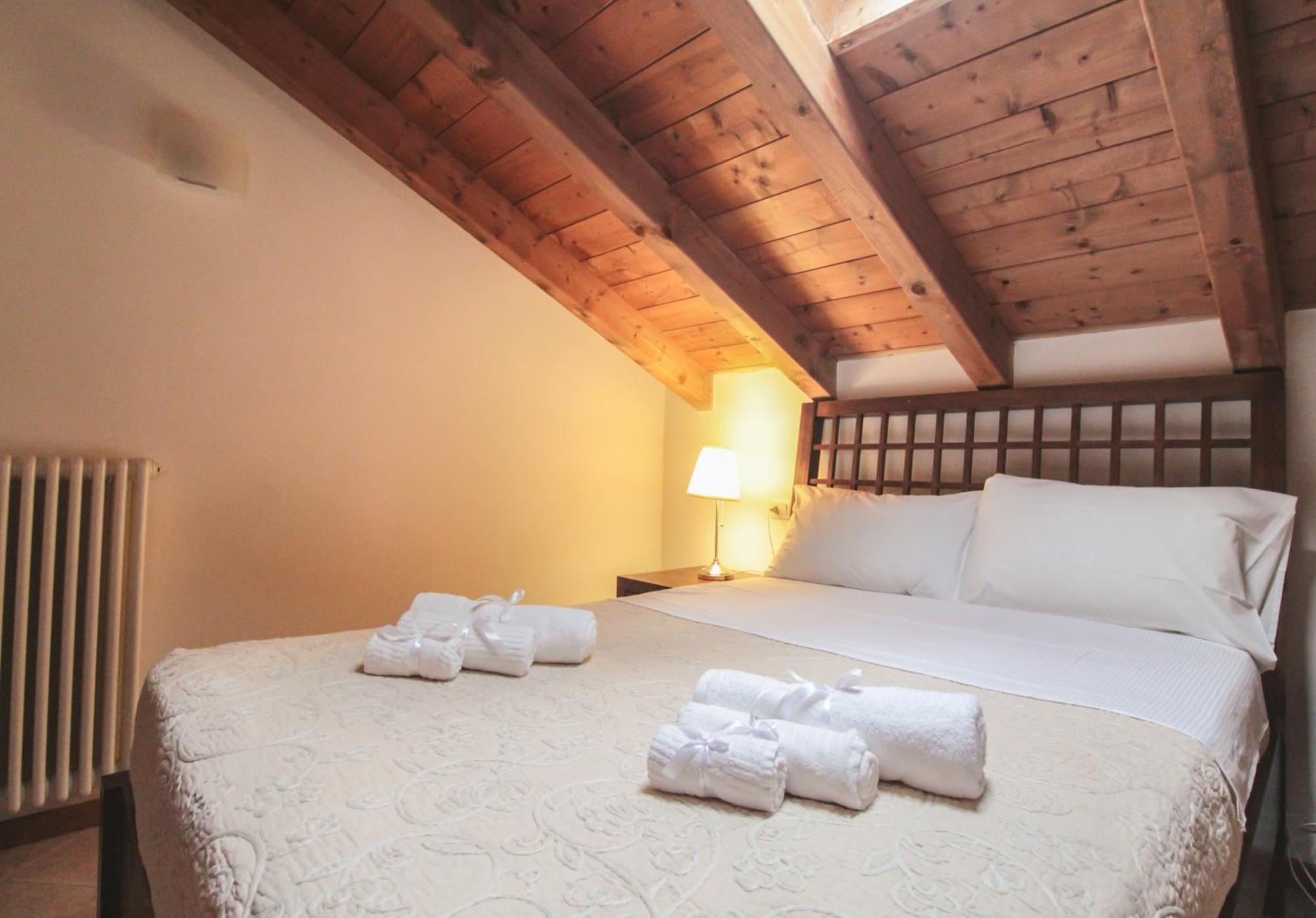 Villa Serena Pianello Del Lario Luaran gambar